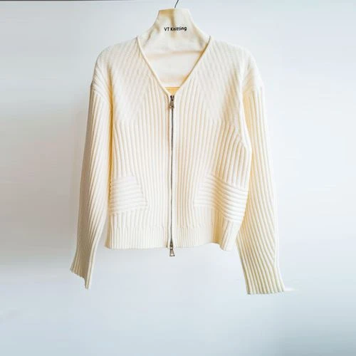Cardigan en laine mérinos