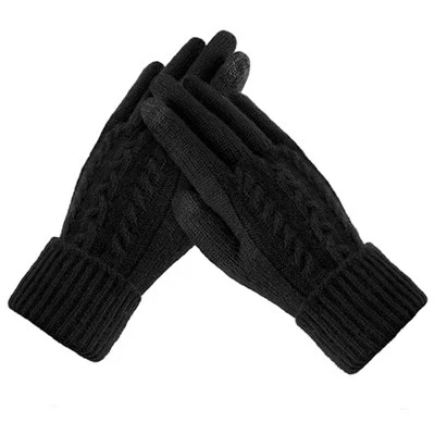 Gants noirs en tricot torsadé