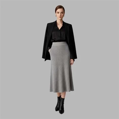 Robe en laine grise