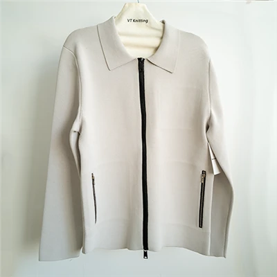 Polo boutonné tricoté