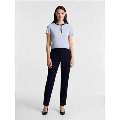Vêtements tricotés de base pour dames