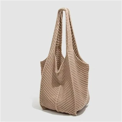 Sac tricoté en laine douce