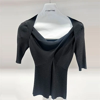 Hauts de style pour dames