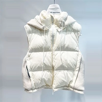 Cardigan extérieur à travers le vent