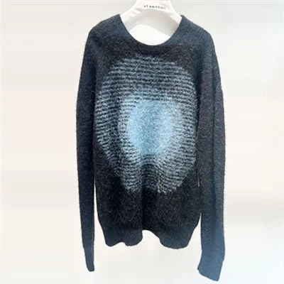 Les pulls des jeunes hommes